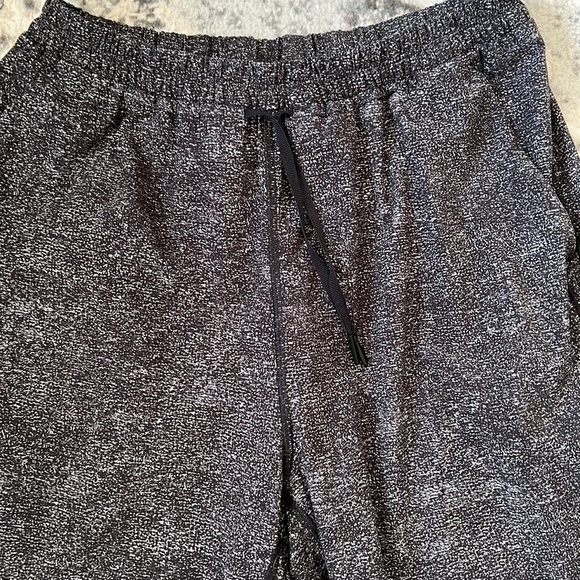 Lululemon Keep It Classic Pants 23” - Picture 2 of 9